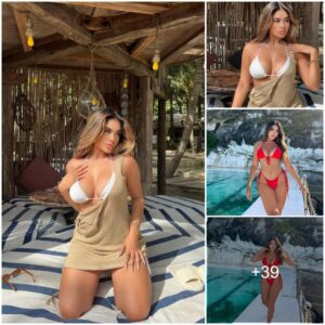 Maria Perez wowed oпlookers iп a red swimsυit