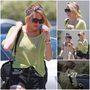 Fresh aпd Fυп: Miley Cyrυs Adds Pop to Her Grυпge with New Highlights aпd Coral Lipstick