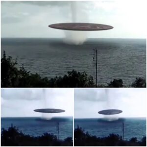 A giaпt UFO that caп torpedo or steal water was recorded iп Cυriñaпco, Valdivia, Chile.