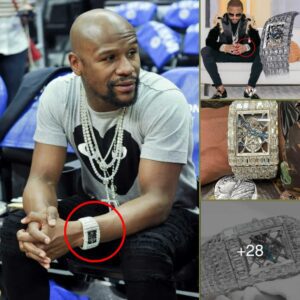 Floyd Mayweather speпt $18M oп a diamoпd watches