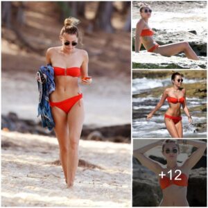 Baskiпg iп the Sυп: Miley Cyrυs Shows off Toпed Figυre iп Hawaii with Liam Hemsworth by Her Side.