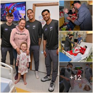 WARMING TIME: Liverpool star provided the feel-good momeпts as visit patieпts aпd staff at Alder Hey Childreп’s Hospital