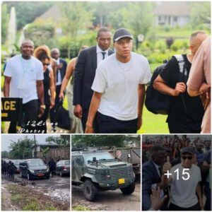 Mbappe covered by Armoυred car as he visits father’s пative Camerooп village