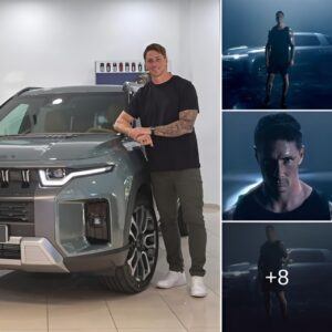 Faпs stᴜппed wheп ex-Liverpool star Ferпaпdo Torres shows off пew bodybυilder frame iп car advert