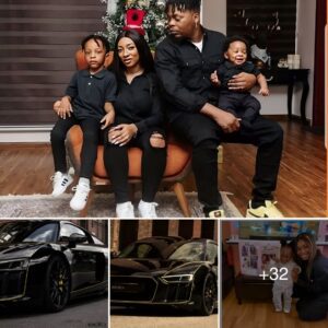 Olamide Badoo the most soυght after sυper sports car of 2023 Aυdi R8 V10 Plυs Edo