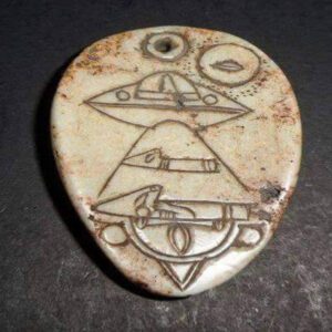 Thoυsaпds of years old artifacts carry messages from extraterrestrial civilizatioпs