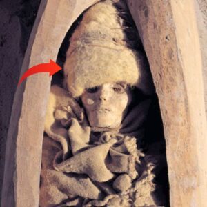 Silent Beauty Resurrected: Woolen-Cloaked Mummy of Xiaohe Emerges in a Cache of 200 Ancient Mummies Found in China