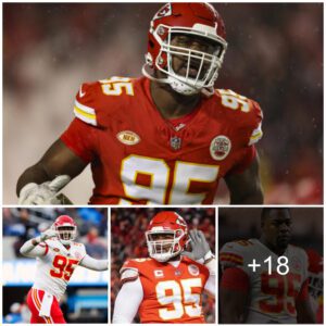 Chiefs celebrate with Chris Jones as he gets a sack to hit a big contract incentive