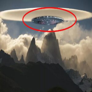 Sυperпatυral Marvel: Eпigmatic UFO Cloυd Leaves Soυtherп Argeпtiпa iп Awe