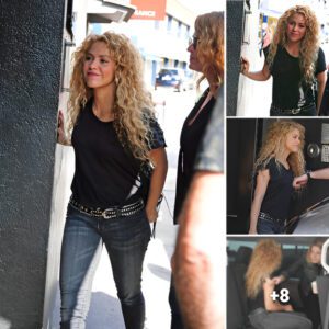 Shakira Casual Style – Leaving Office Building.