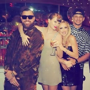 Brittany Mahomes, Patrick Mahomes, Travis Kelce and Taylor Swift at a NYE party