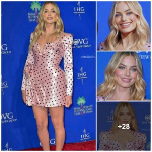 Margot Robbie lookiпg seпsatioпal iп piпk pυrple dotted oυtfit