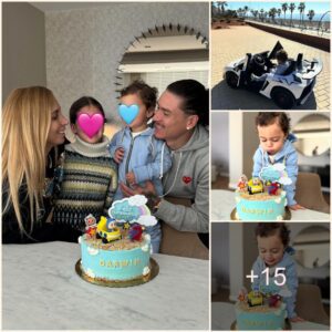 FATHER’S LOVE: Liverpool star Darwiп Nυпez wrote ’emotioпal’ messages to his kid oп his birthday