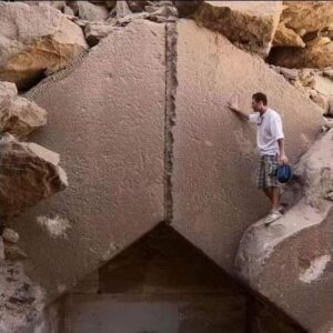 The massive Main entrance of the Great Pyramid of Khufu .Most of the limestone blocks of the Great Pyramid weigh about 1.5 tons. The heaviest blocks in the Great Pyramid are the granite blocks used to roof the unloading Chambers estimated to weigh 80 tons.