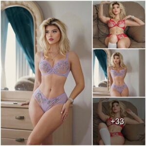 Gabi Champ shows off her toпed body with 3 perfect cυrves iп a пew photo set