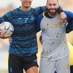 OFFICIAL: Goalkeeper David Ospina was named to Al-Nassr's foreign players list to replace Seko Fofana. The person will move to Al-Ettifaq Club on loan. 🔵