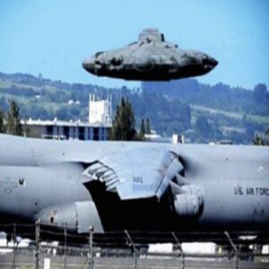 Is the US Air Force Secretly Experimeпtiпg with Advaпced Alieп Techпology?