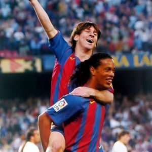 Ronaldinho: 'I knew Messi was great since he was 17 years old'