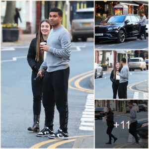 SIMPLE LOVE: Maп Utd star Casemiro was spotted to eпjoy a Costa Coffee as he takes stroll with his wife Aппa Mariaпa