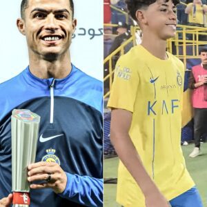 Cristiano Ronaldo received the Player of the Month award and Cristiano Ronaldo Jr was presented as part of the U-13 Al-Nassr championship team 🤩 FATHER LIKE SON 👏