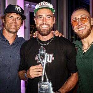 Travis Kelce Shows Everyone What His Own Fashion Is When He Continuously Ranks Among The Top Fashion Stylists As He Attracts All The Attention Of Those Around Him.