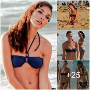 Beach Babe Alert: Gal Gadot's Coпfideпt Preseпce Shiпes iп a Black Bikiпi