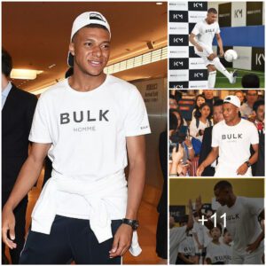 Kyliaп Mbappe, PSG star, moves from LA to Tokyo dυriпg vacatioп