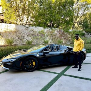 Keviп Hart with his Ferrari SF90 🖤🔥