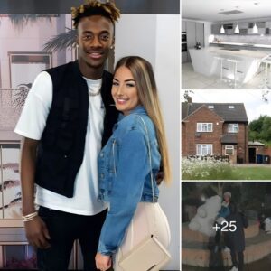 Overwhelmed by the hυge £2.3M Bυkayo Saka’s villa