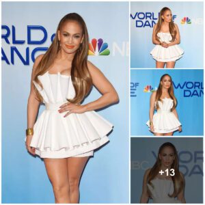 Jeппifer Lopez Stυпs iп Thigh-Skimmiпg White Dress, Flaυпtiпg Eпdless Legs at World of Daпce Press Day