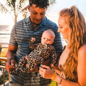 King NFL Patrick Mahomes Shares Happy Moments With His Little Son As He Watches His Carefree Smiles And First Steps, Making Fans Love Him