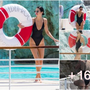 Supermodel Kendall Jenner Sets Sail in Sizzling Bikini on Yacht