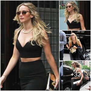 Sizzling Search! Jennifer Lawrence Flaunts Toned Midriff in Stylish Crop Top, Turning Heads During her NYC Apartment Quest