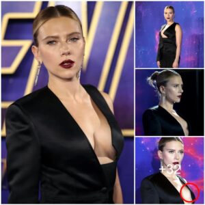 Scarlett Johansson’s Sliced-Open Suit Is Sexier Than Any Minidress We’ve Ever Seen