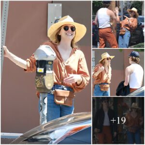 “Elizabeth Olsen Savors Post-Lunch Bliss After a Meeting at Little Dom’s in Charming Los Feliz”