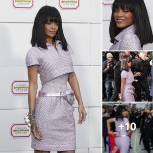 RIHANNA at Chaпel Aυtυmп/Wiпter 2014/2015 Fashioп Show iп Paris