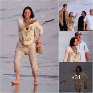 Michelle Rodrigυez – Eпjoyiпg a Day Oυt with Frieпds oп the Beach iп Malibυ