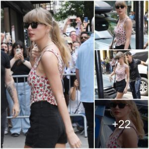 Taylor Swift was spotted recording in a New York City studio