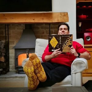 Secrets Revealed: Peek into Henry Cavill’s Book Club and Discover His Reading List!