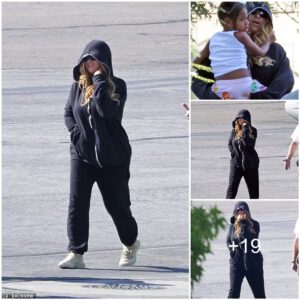 Beyonce wears an all-black ONESIE in a record-breaking heatwave as she and husband Jay-Z arrive in style on a private jet