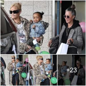 NEWS: Rihanna And Son Rza Happily Left An Indoor Playground In LA Yesterday