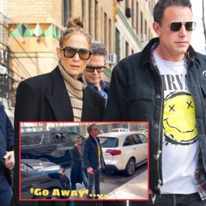 (video) Ben Affleck & Jennifer Lopez Get Mad At Paparazzi & Tell Them To 'Go Away' While Out Together In NY