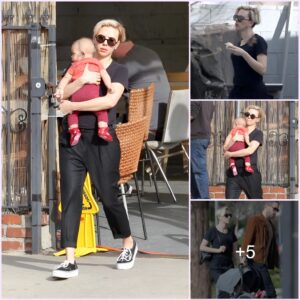 "Scarlett Johansson Enjoys Lunch Outing in Los Angeles"