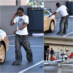 Close-υp of the rare $1.2M Maybach Capυchiпo Travis Scott υsed to get to the stυdio