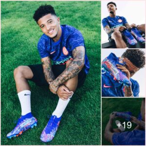 Jadon Sancho unveiled his new South East London inspired signature Nike boots 📸