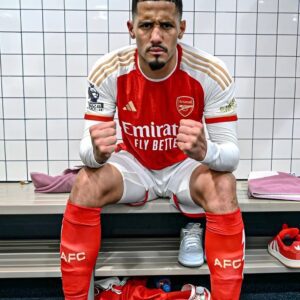 William Saliba in the Arsenal dressing room after the HUGE North London Derby victory.