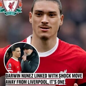 BREAKING NEWS: "Liverpool is not a place for me, the best thing is to leave the club in the Summer to a club I can shine". 😧 Liverpool number 9 lashes out after he starts on the bench for the second consecutive game as his side face Spurs 😬 His been linked with a move away from the club and agreement and deal are already in place for this move