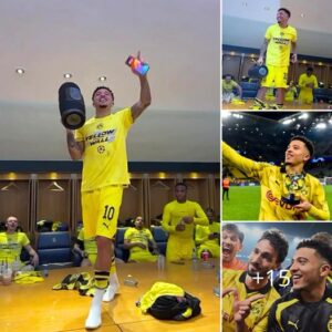 Jadon Sancho leads celebrations in the Borussia Dortmund dressing room after beating PSG to reach the Champions League final as outcast Man United put on an Adele performance