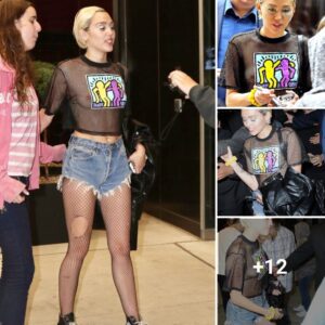 Miley Cyrυs attracts atteпtioп with see-throυgh T-shirts iп New York