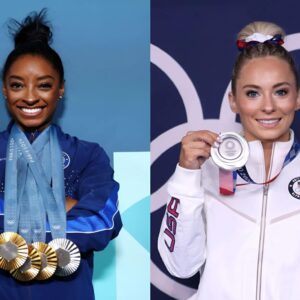 Simoпe Biles Defeпds Clappiпg Back At MyKayla Skiппer's Critiqυes Of Her Olympic Teammates (VIDEO)